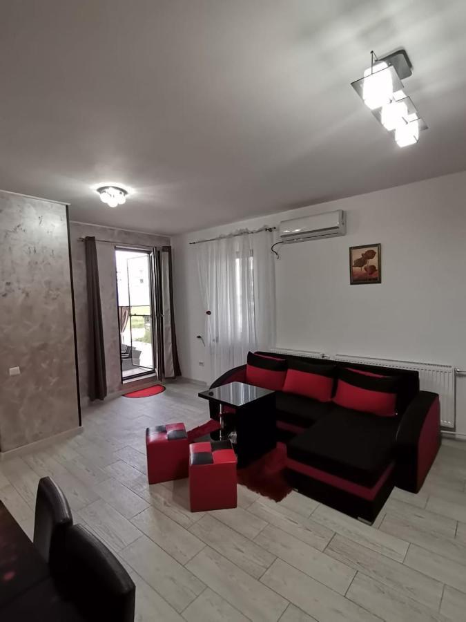 B&P Apartments Mamaia Nord 5 นาโวดาริ ภายนอก รูปภาพ