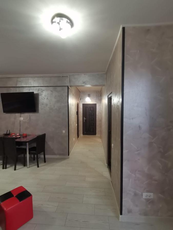 B&P Apartments Mamaia Nord 5 นาโวดาริ ภายนอก รูปภาพ