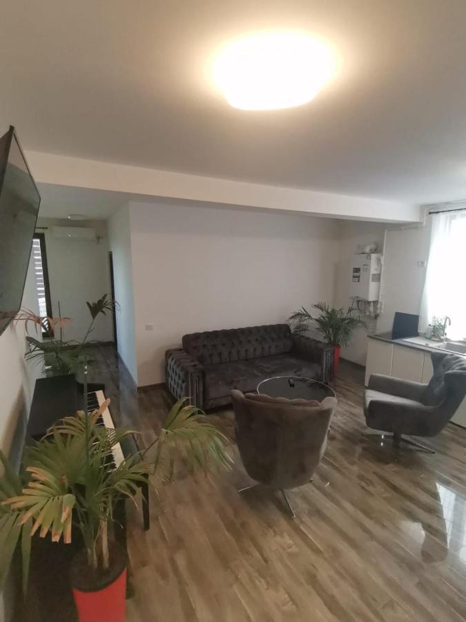 B&P Apartments Mamaia Nord 5 นาโวดาริ ภายนอก รูปภาพ