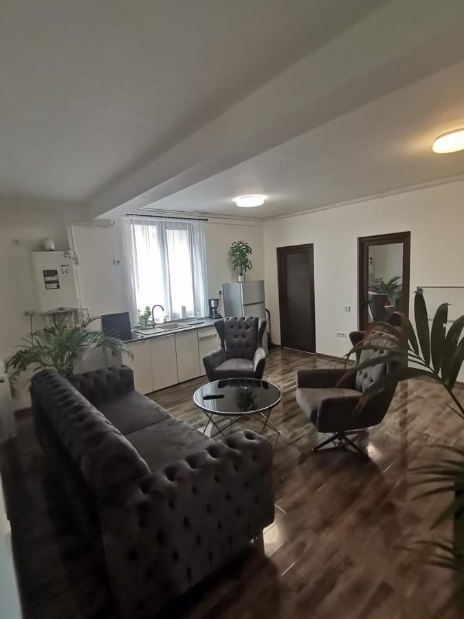B&P Apartments Mamaia Nord 5 นาโวดาริ ภายนอก รูปภาพ