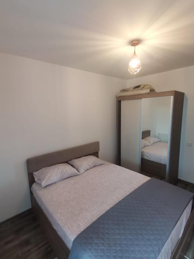 B&P Apartments Mamaia Nord 5 นาโวดาริ ภายนอก รูปภาพ