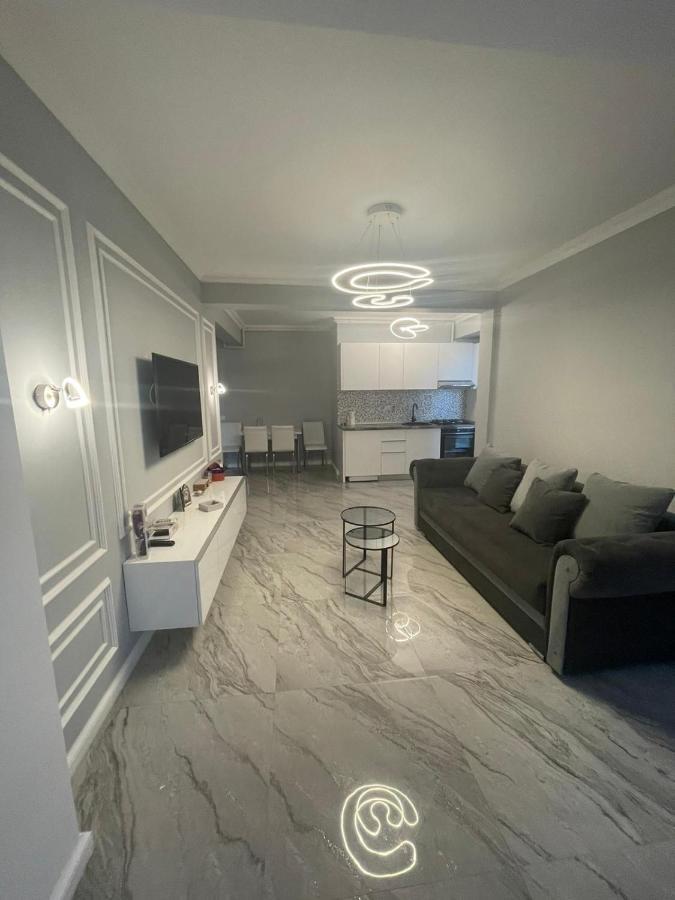 B&P Apartments Mamaia Nord 5 นาโวดาริ ภายนอก รูปภาพ