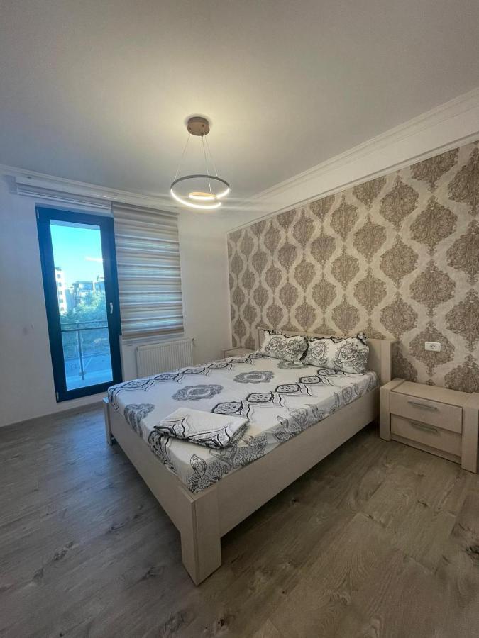 B&P Apartments Mamaia Nord 5 นาโวดาริ ภายนอก รูปภาพ